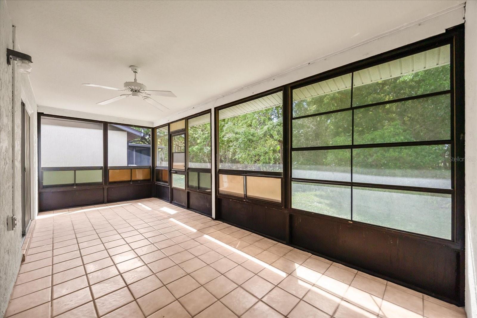 SOMERSET VILLAGE - Residential