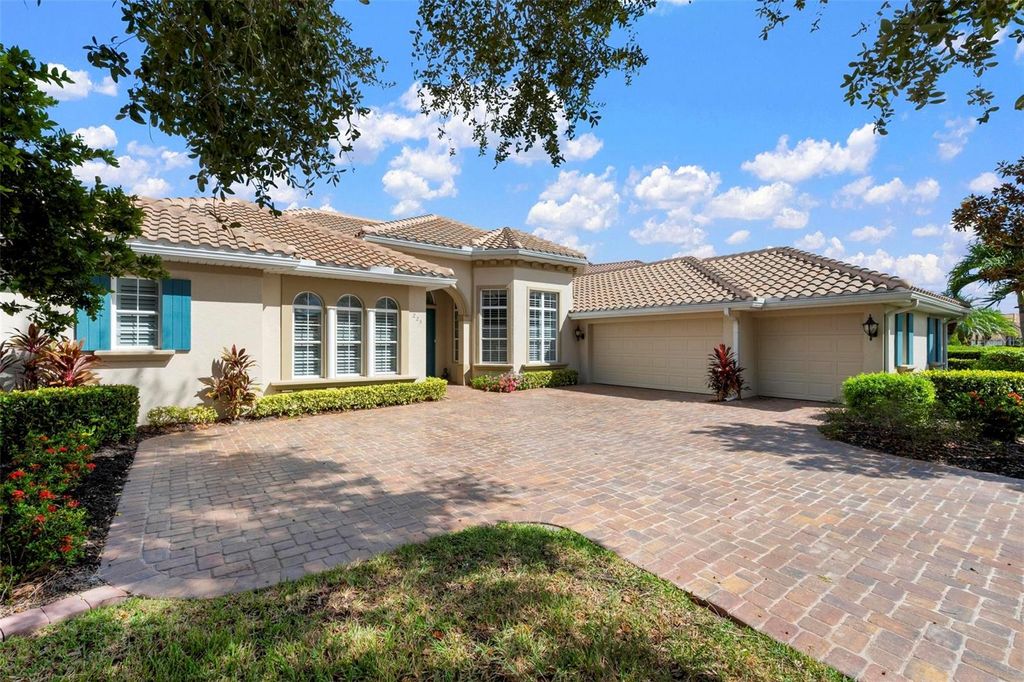 Photo of 225 Pesaro Drive, North Venice, FL 34275 (MLS # N6140346)