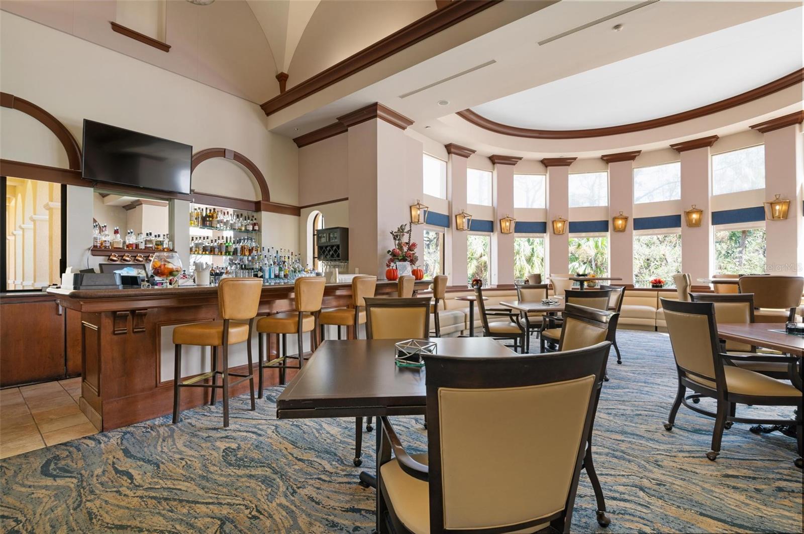 VENETIAN GOLF & RIVER CLUB PHA - Residential