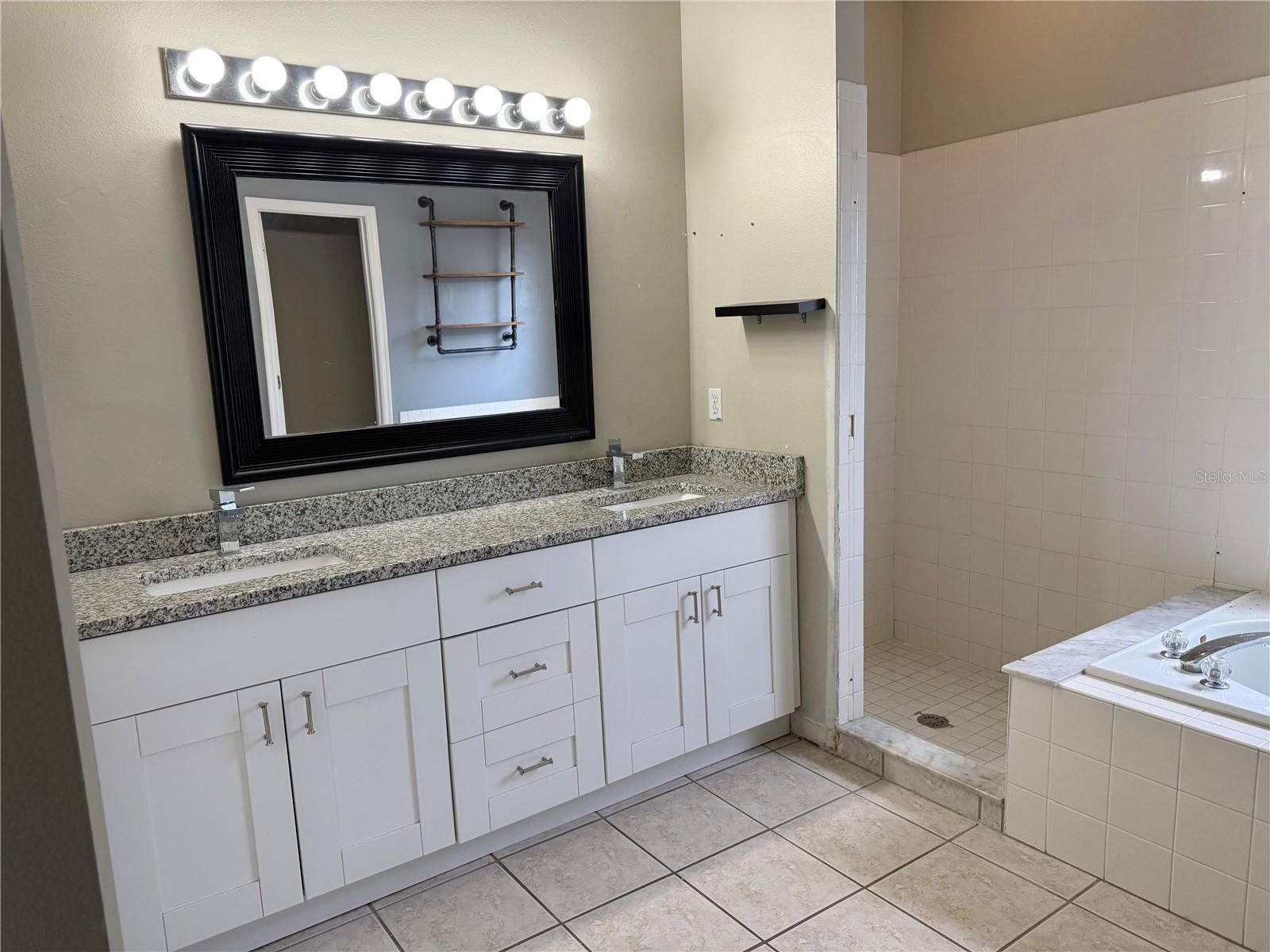 WINTERMERE POINTE - Residential