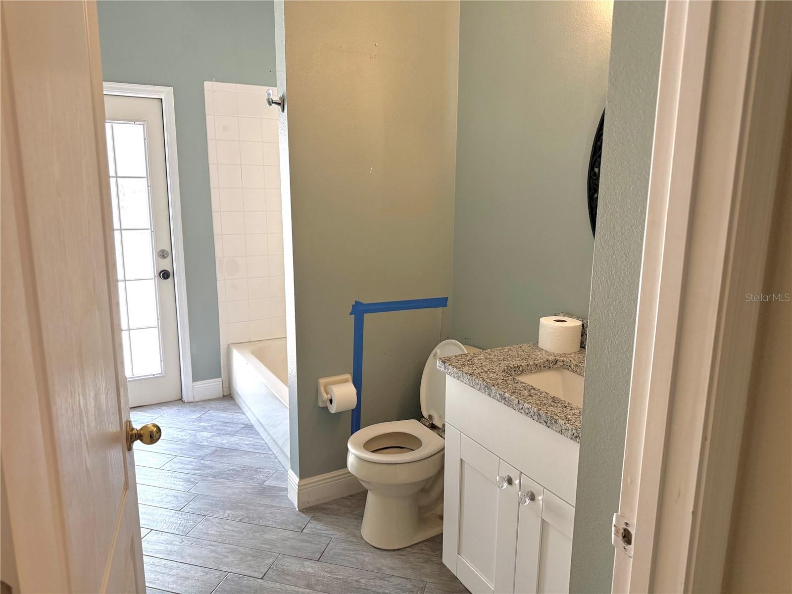 WINTERMERE POINTE - Residential