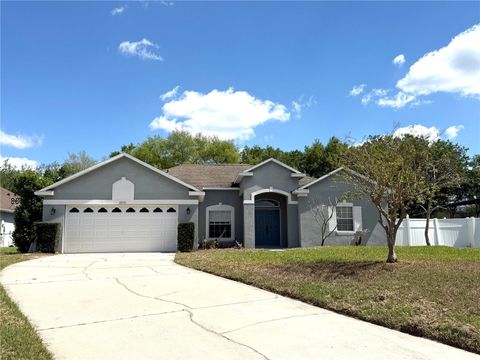 Photo of 2031 Wintermere Pointe Drive, Winter Garden, FL 34787 (MLS # O6394075)