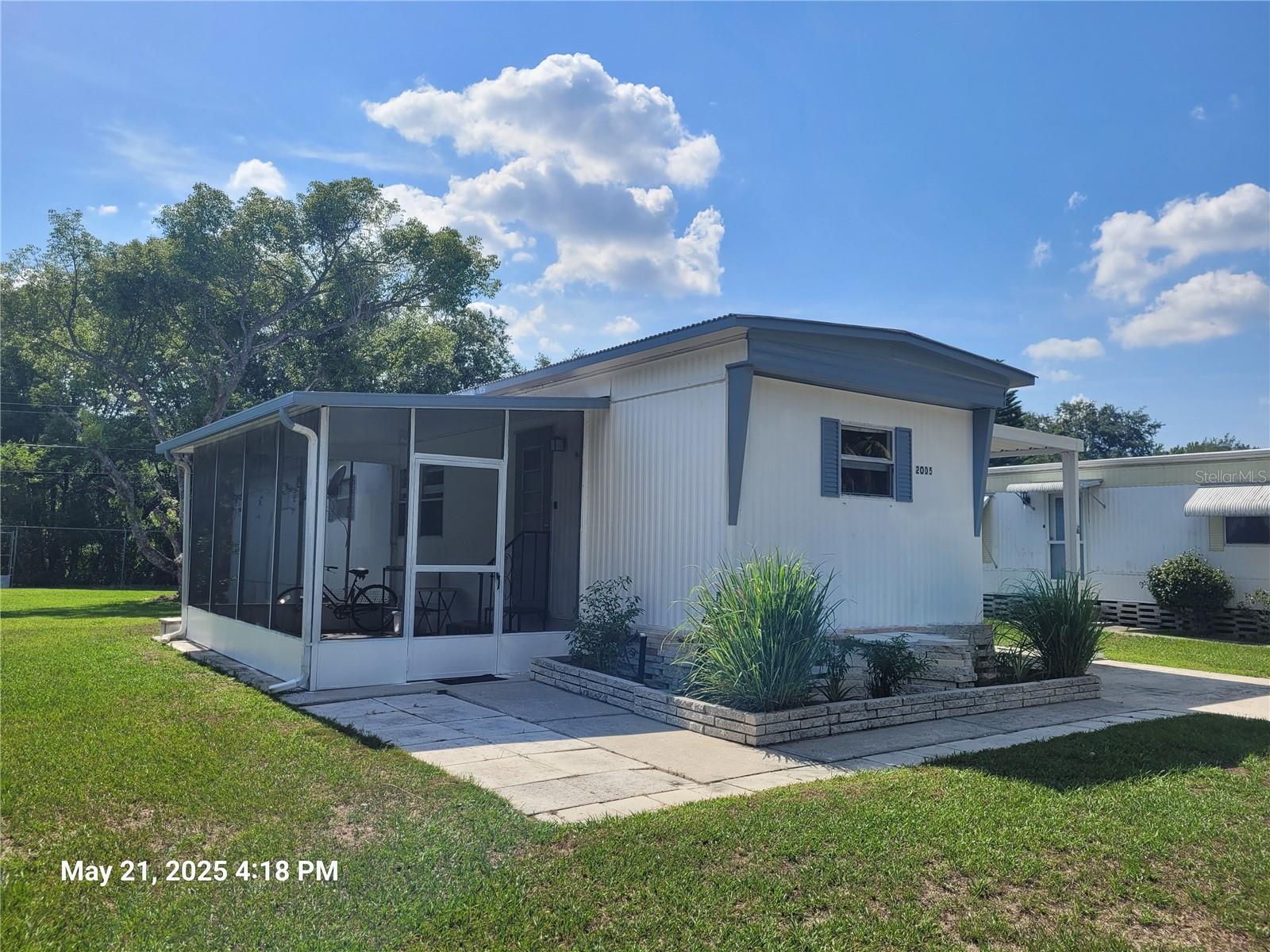 Listing image 1