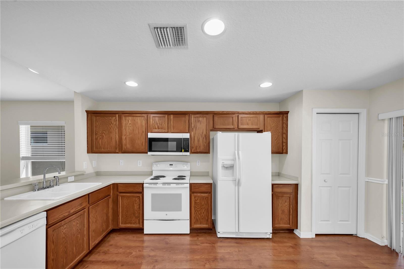 AVELAR CREEK NORTH - Residential