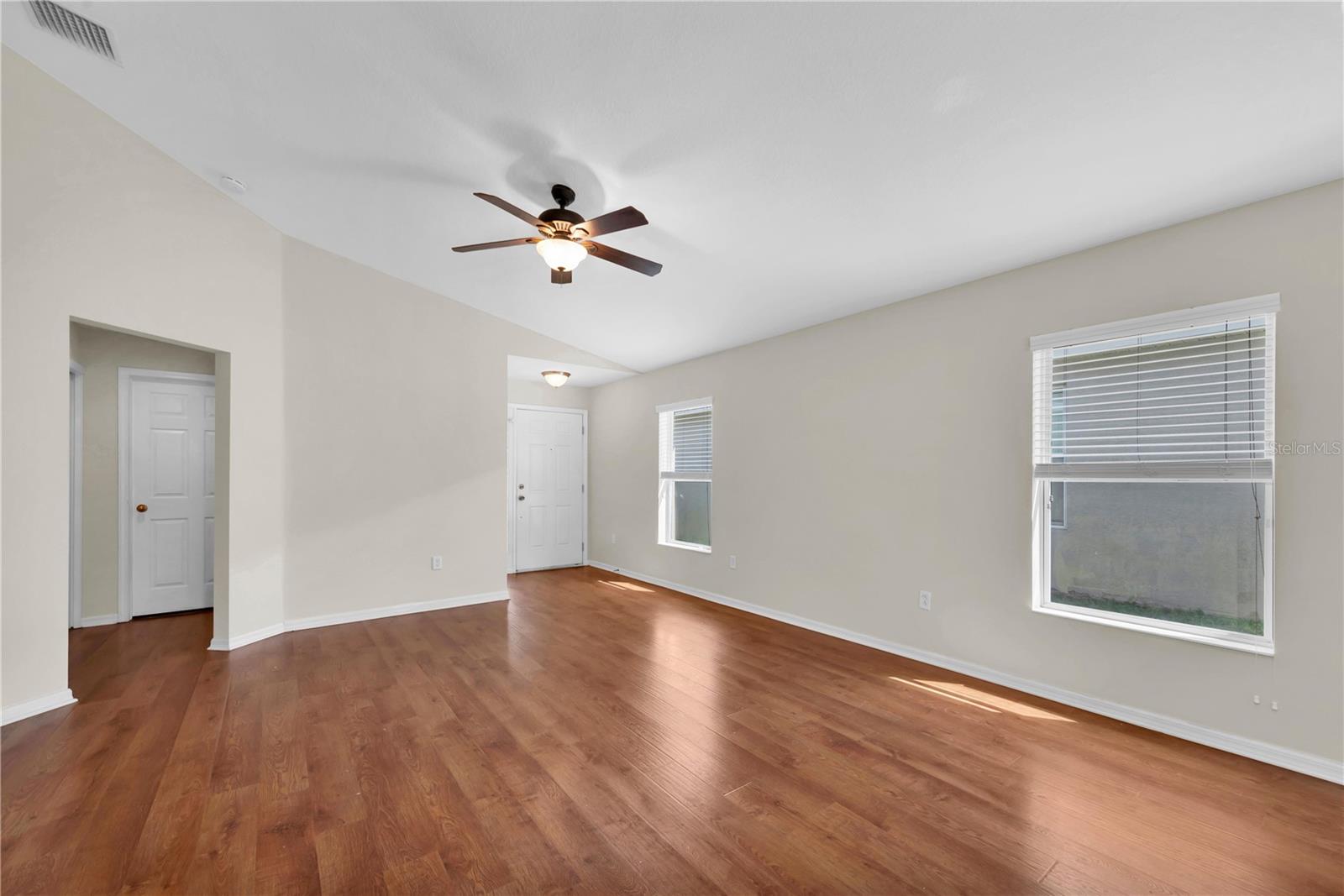 AVELAR CREEK NORTH - Residential