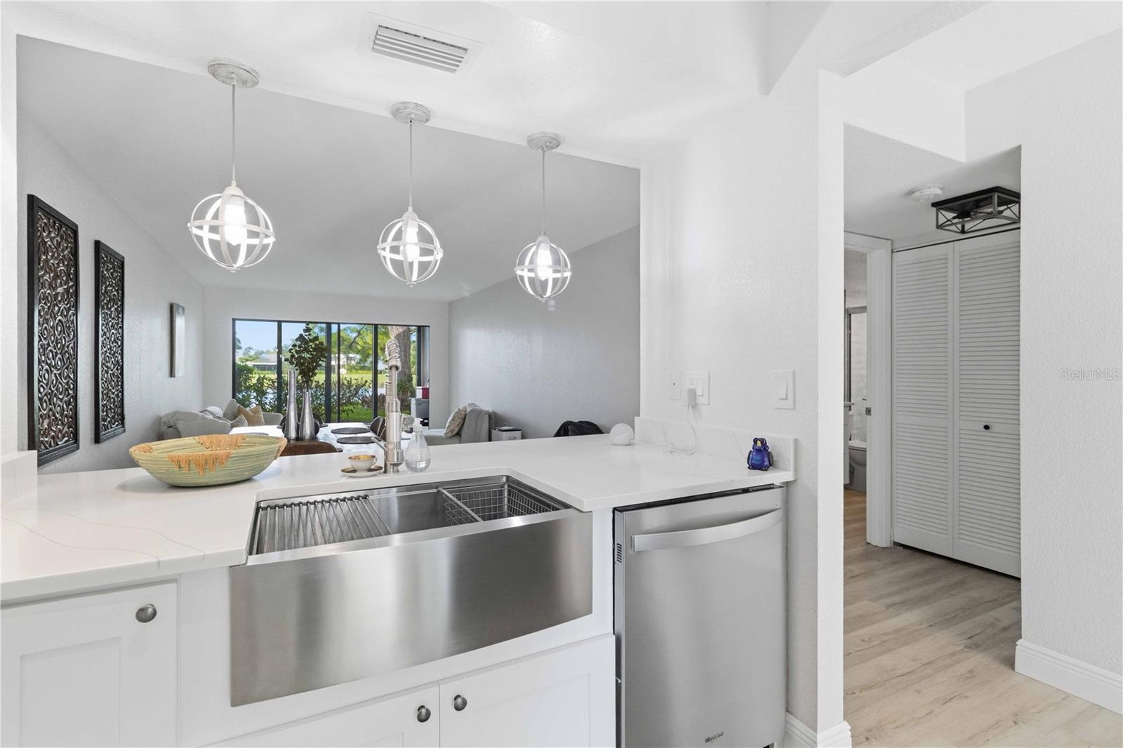 CHARTWELL GREEN - Residential