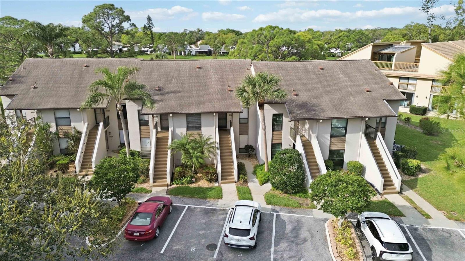 CHARTWELL GREEN - Residential