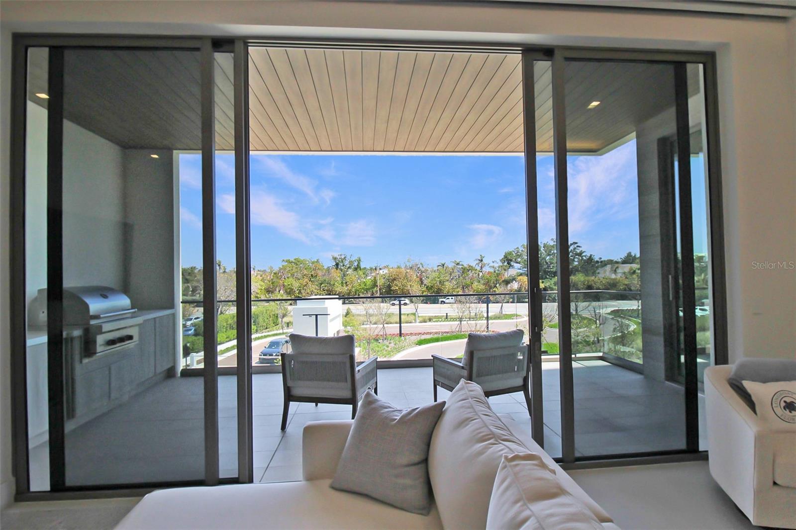 ST. REGIS - Residential Lease