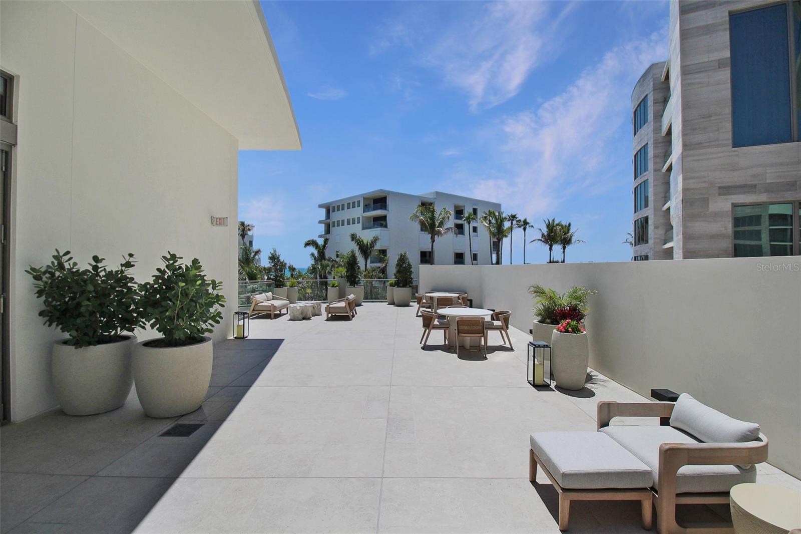 ST. REGIS - Residential Lease