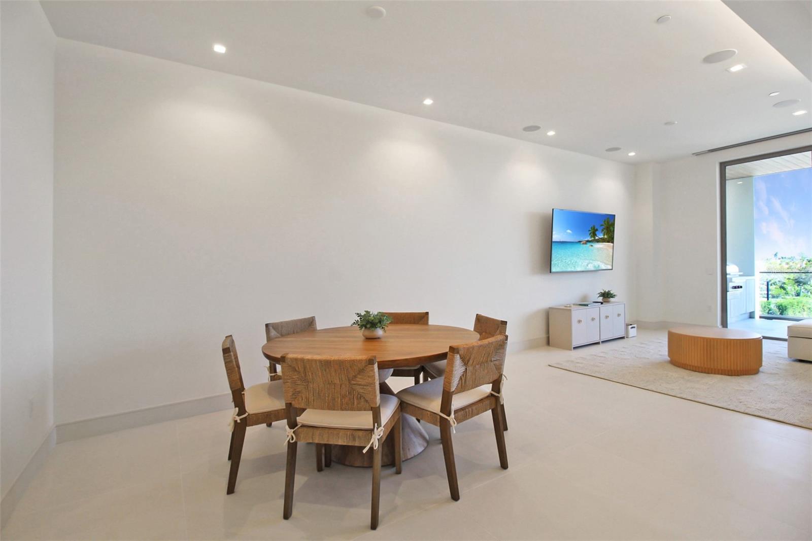 ST. REGIS - Residential Lease