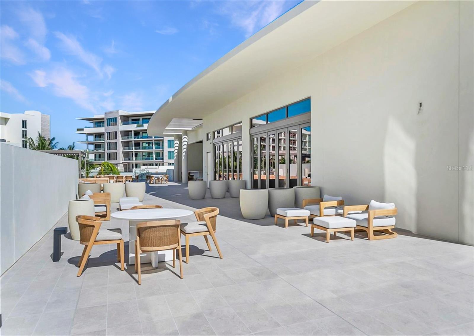 ST. REGIS - Residential Lease