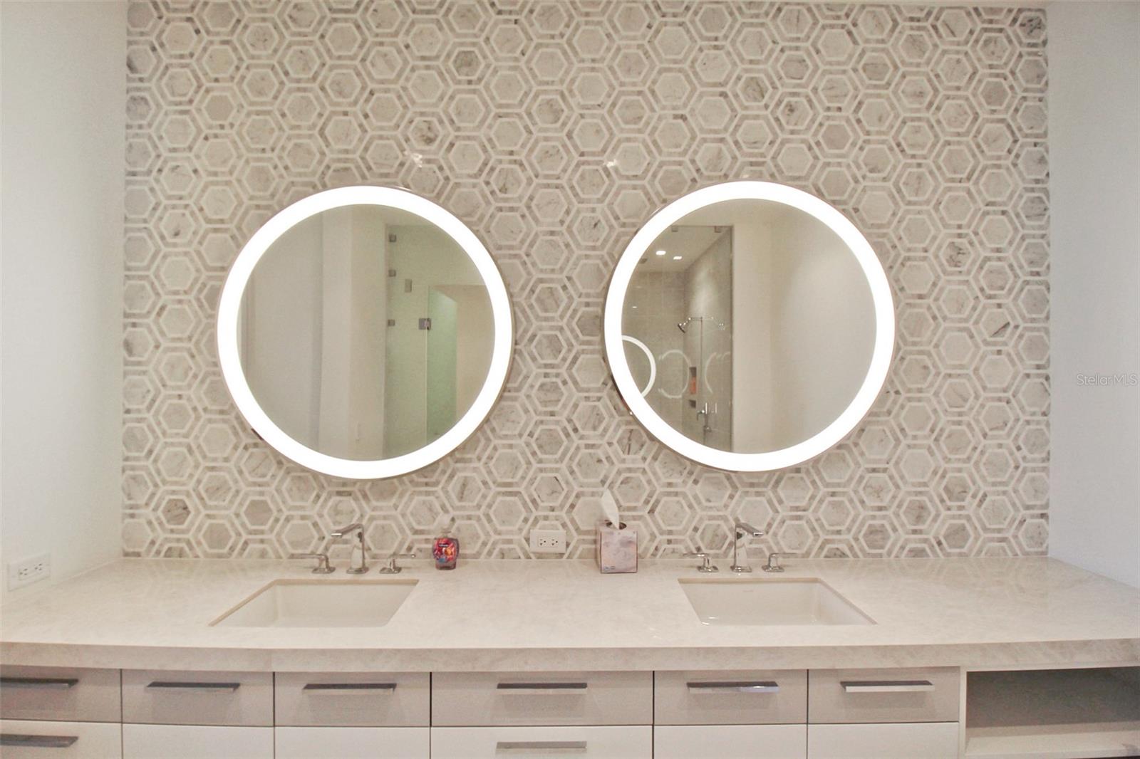 ST. REGIS - Residential Lease