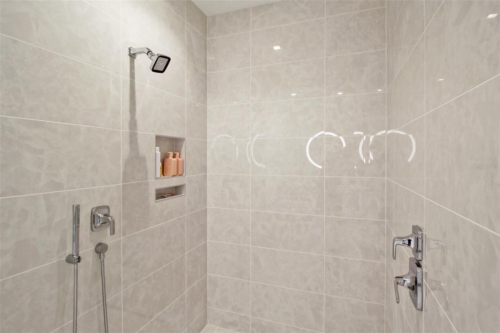 ST. REGIS - Residential Lease