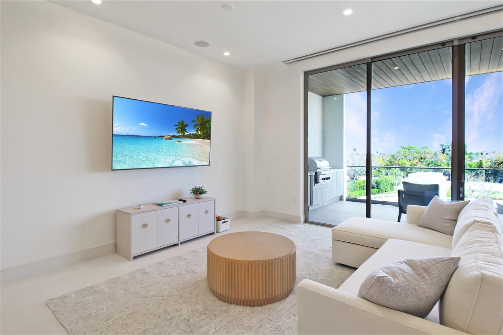 ST. REGIS - Residential Lease