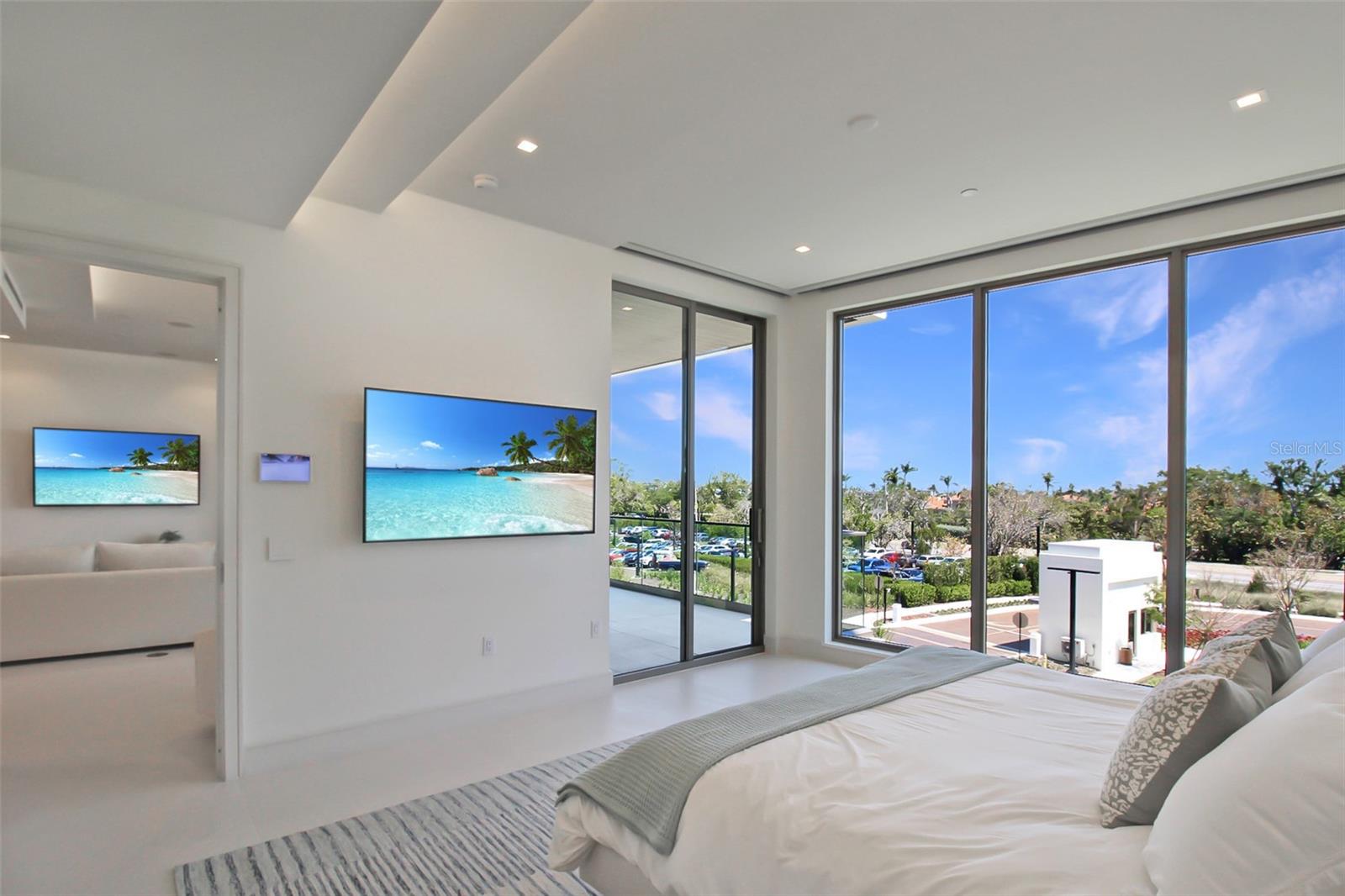 ST. REGIS - Residential Lease