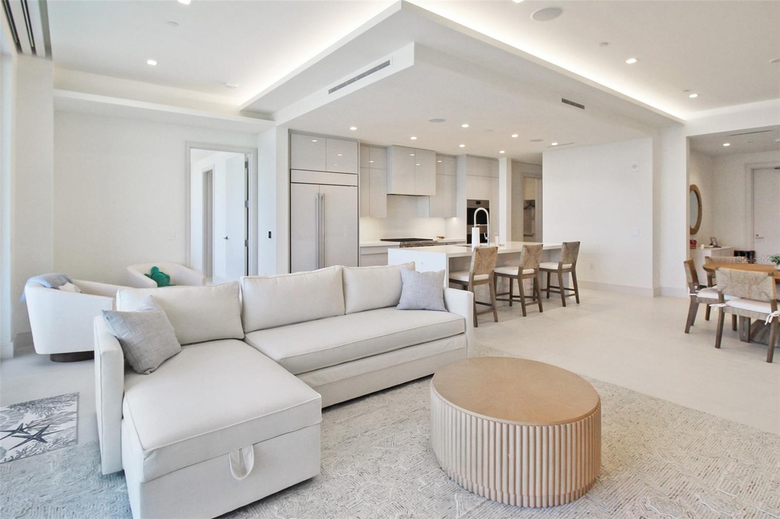 ST. REGIS - Residential Lease