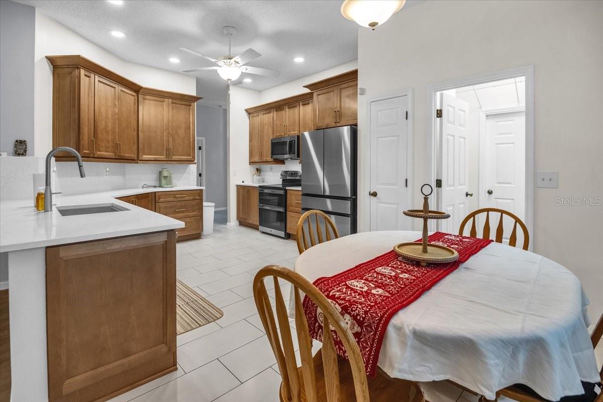 GLENN LAKES PH 2 - Residential