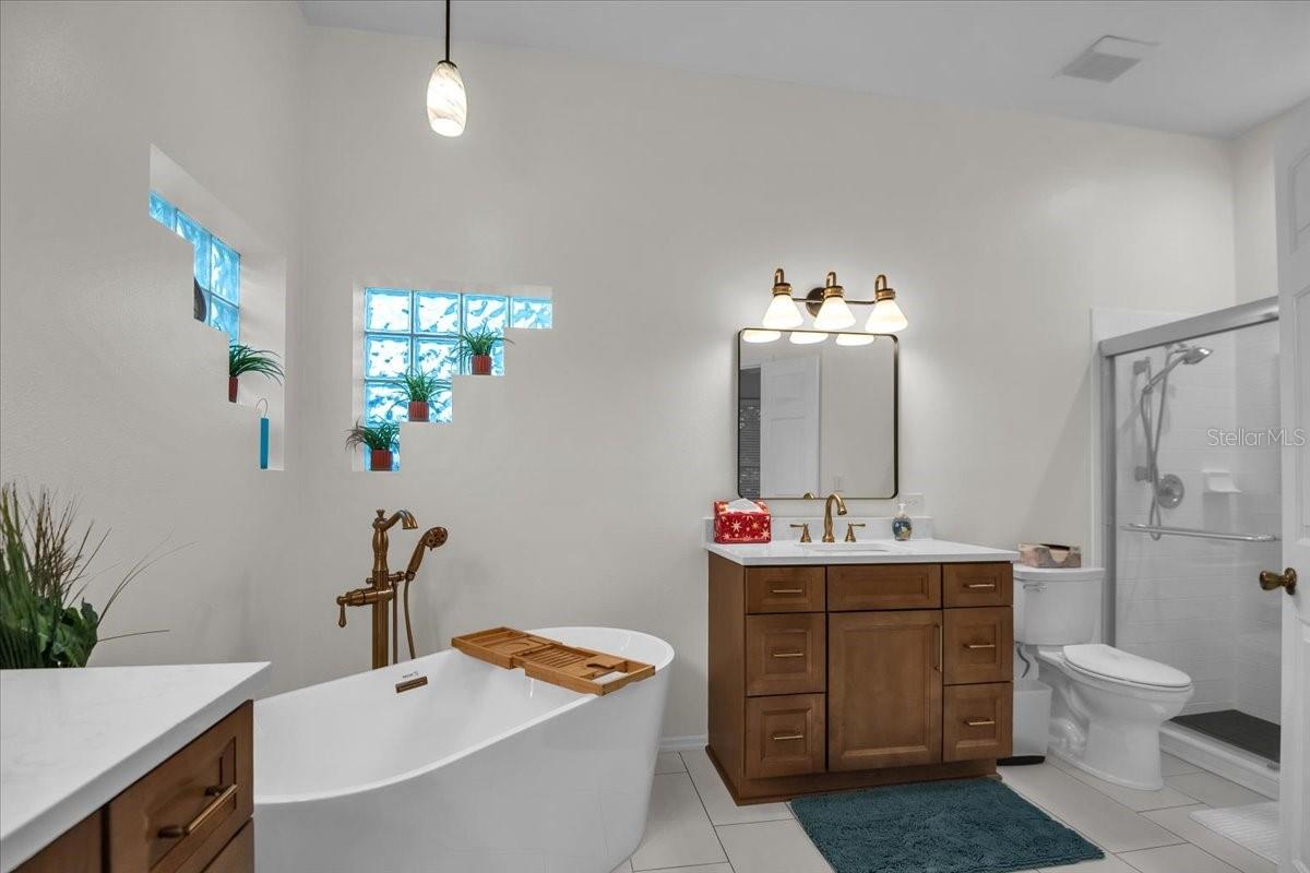 GLENN LAKES PH 2 - Residential