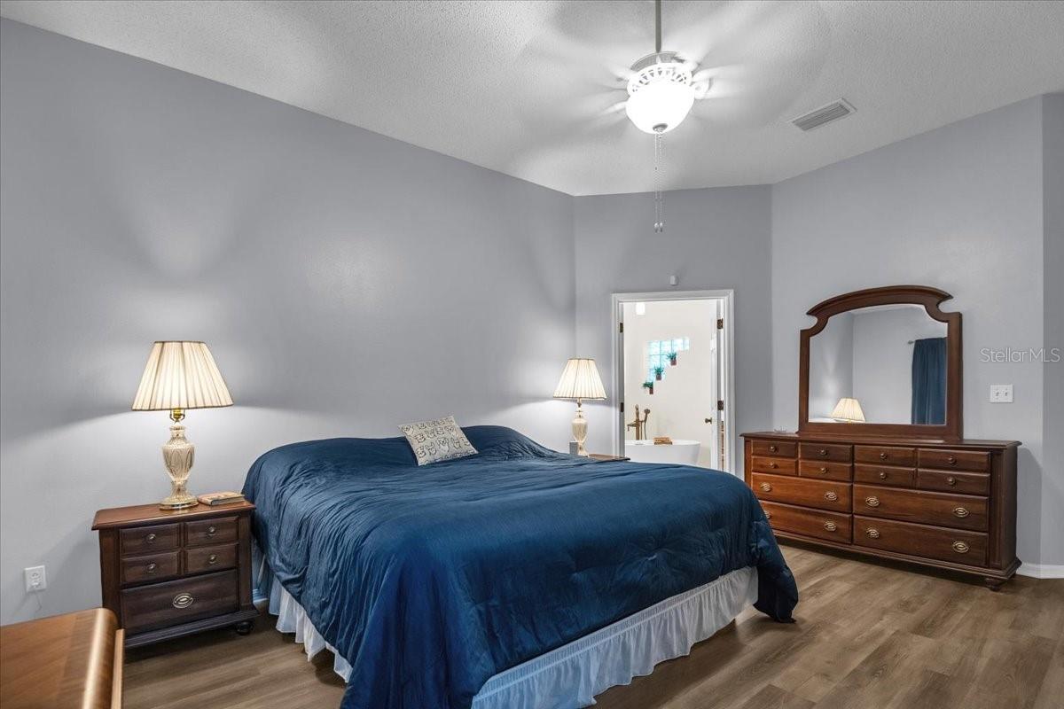 GLENN LAKES PH 2 - Residential