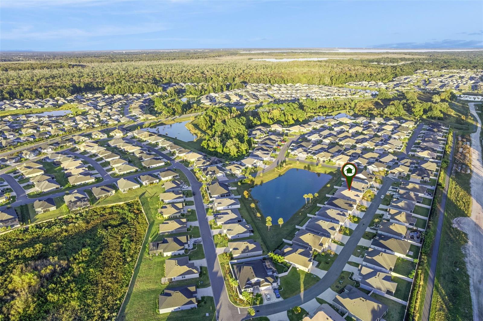 VILLAGES/WEST LAKE UN 64 - Residential