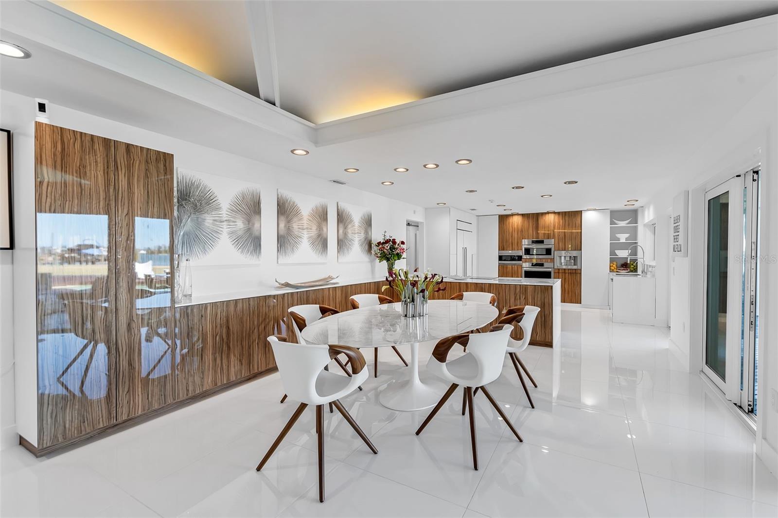 OYSTER BAY ESTATES - Residential