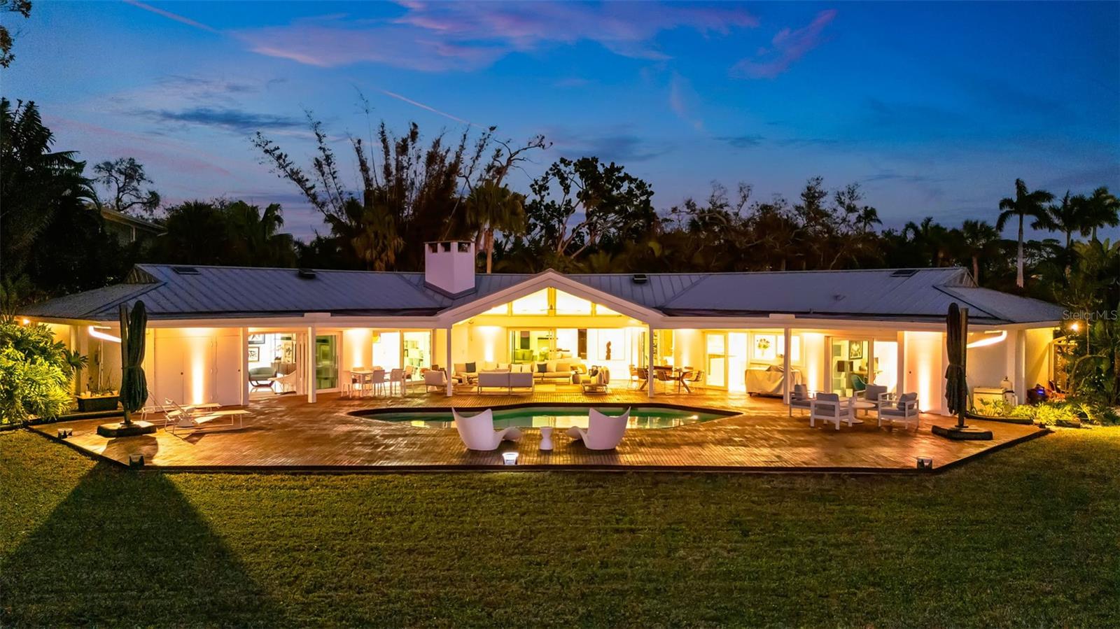 OYSTER BAY ESTATES - Residential