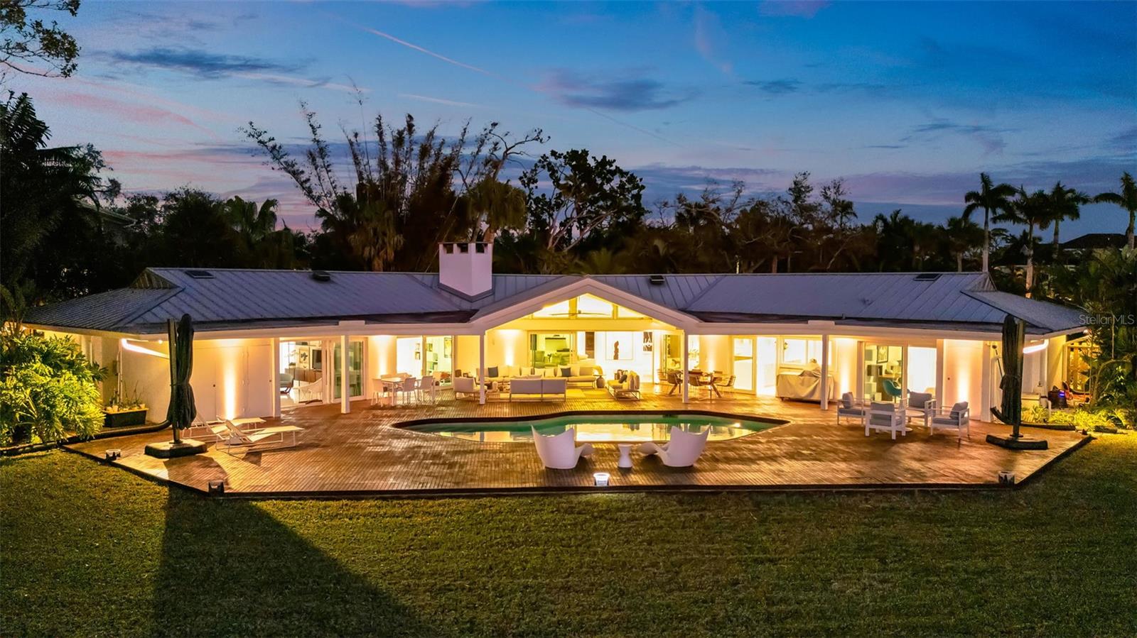 OYSTER BAY ESTATES - Residential