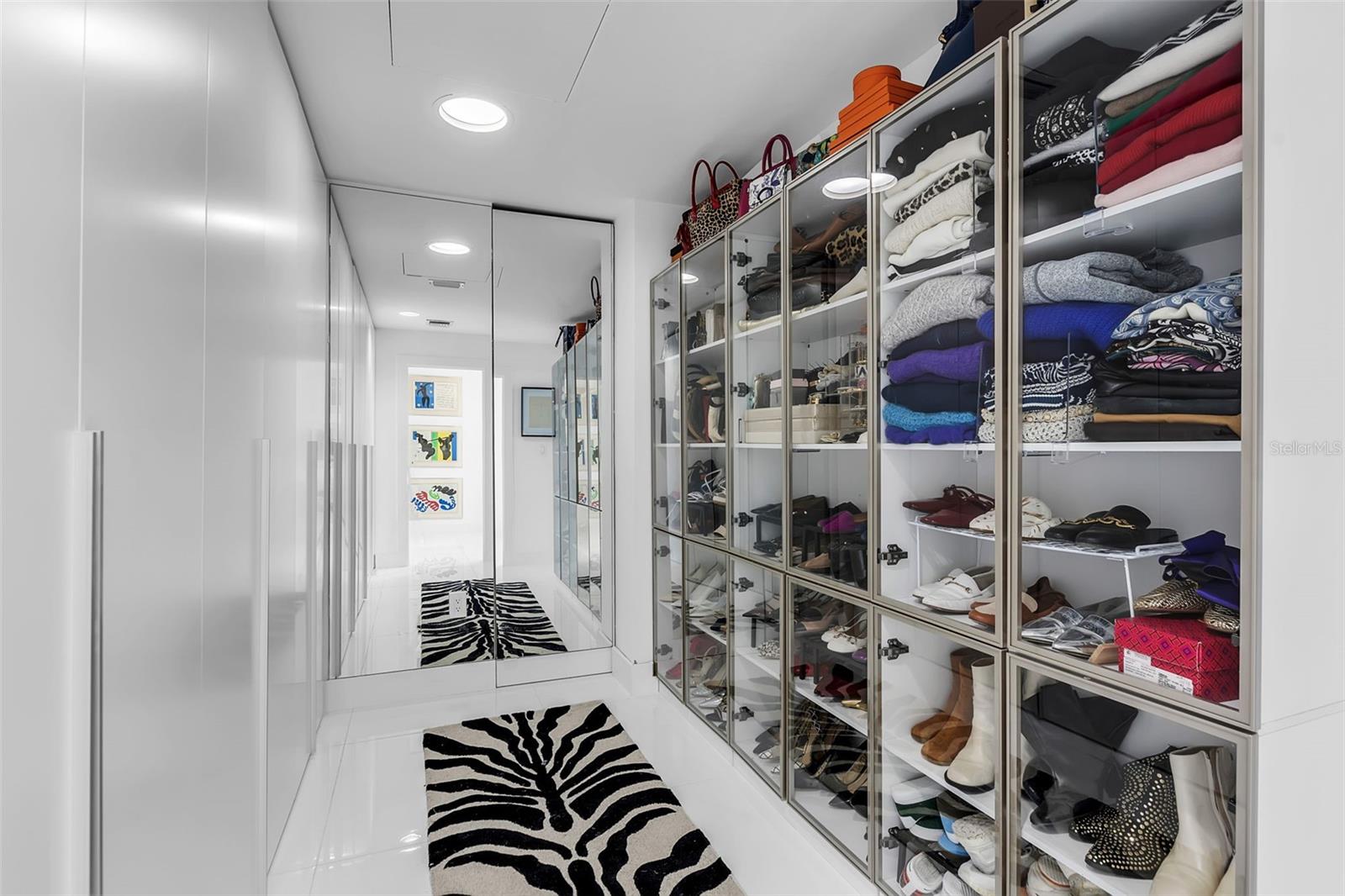 OYSTER BAY ESTATES - Residential