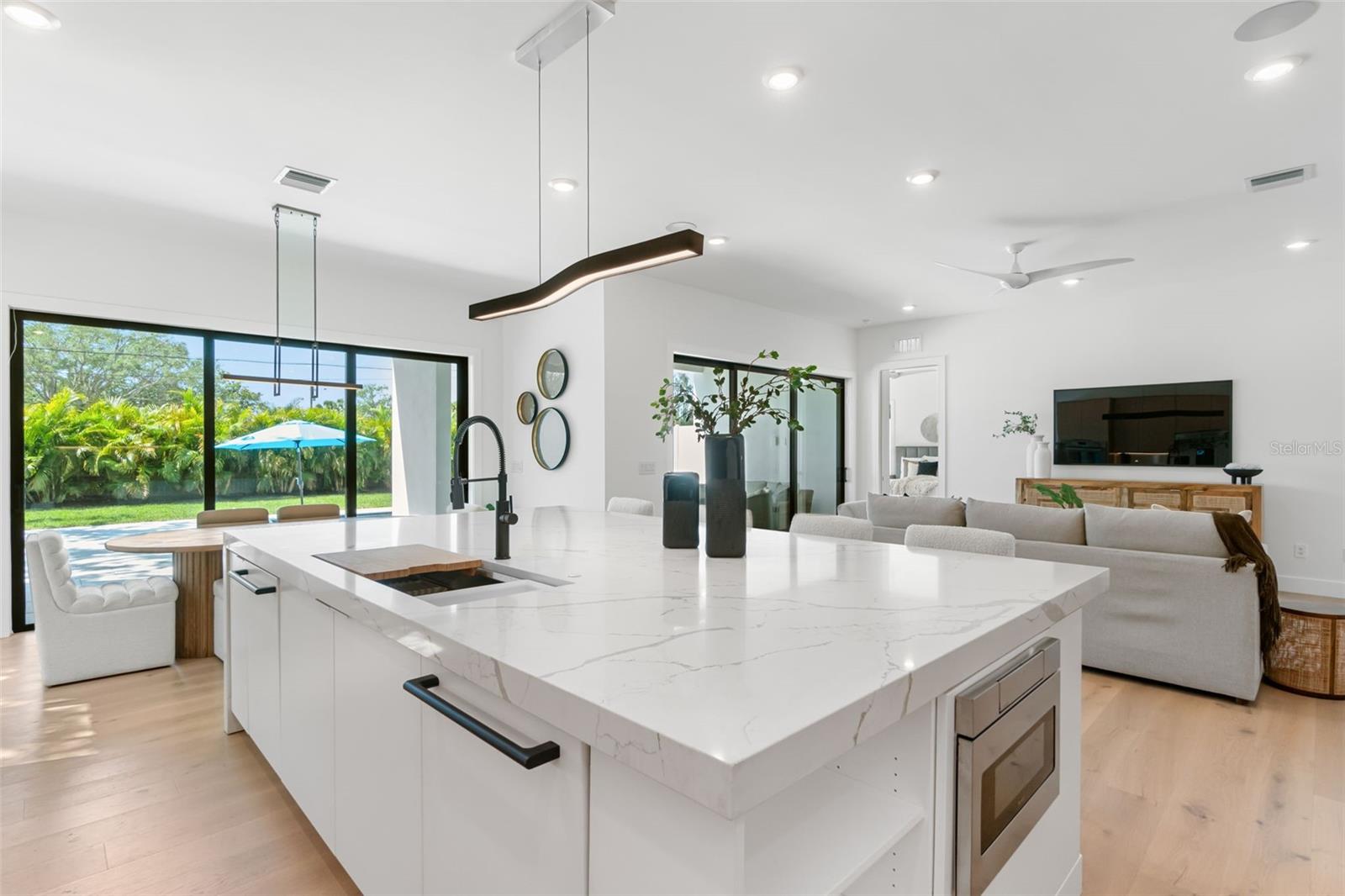 BLOSSOM BROOK - Residential