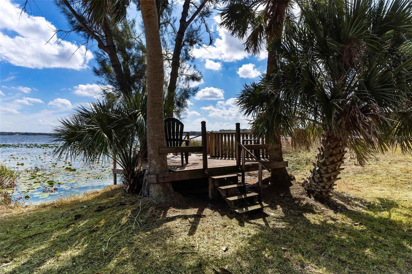 SILVER LAKE ESTATES - Residential