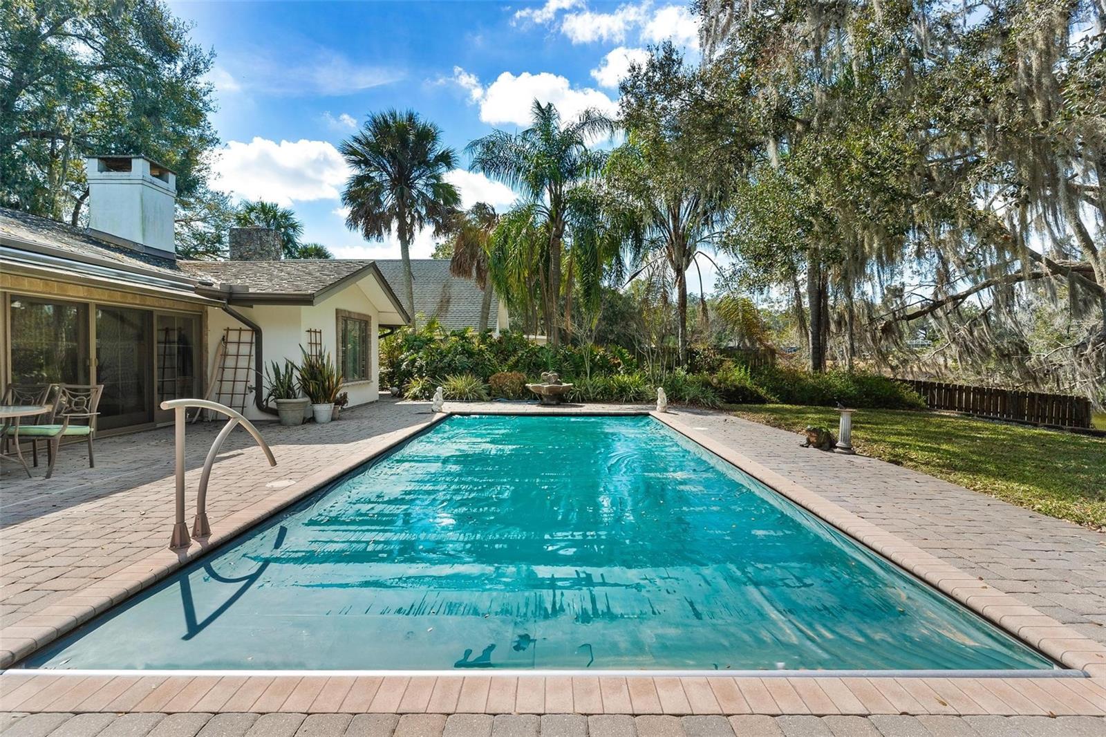 SILVER LAKE ESTATES - Residential