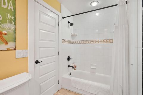 Tiny photo for 9175 Silver Lake Drive, Leesburg, FL 34788 (MLS # G5108329)