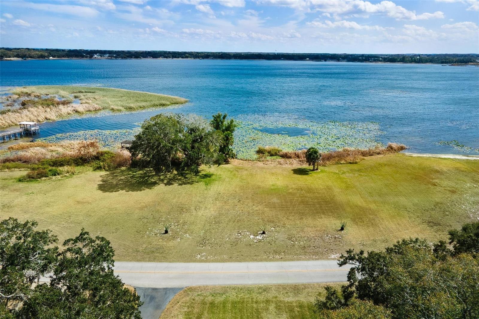 SILVER LAKE ESTATES - Residential