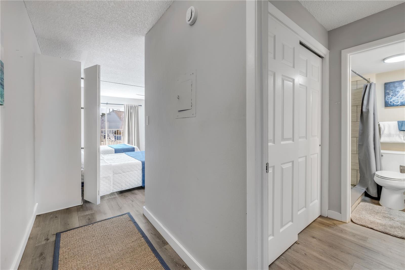 MARINERS COVE CONDO - Residential
