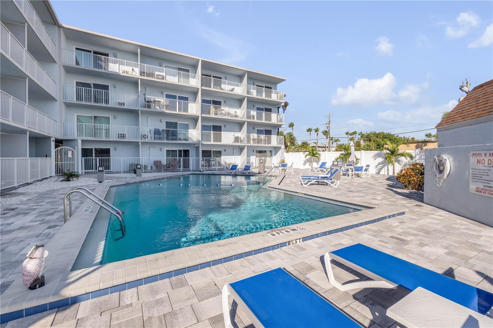 MARINERS COVE CONDO - Residential