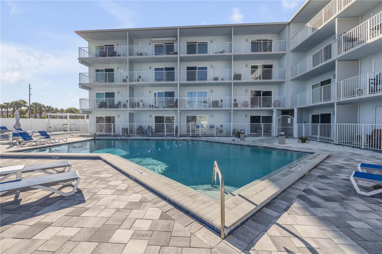 MARINERS COVE CONDO - Residential