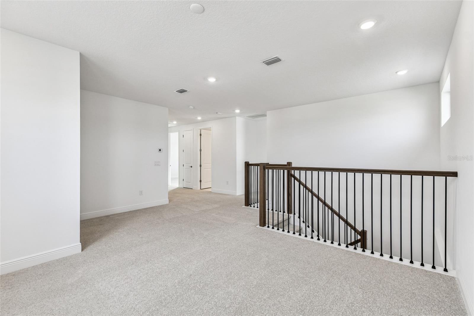 HAWKSTONE - Residential