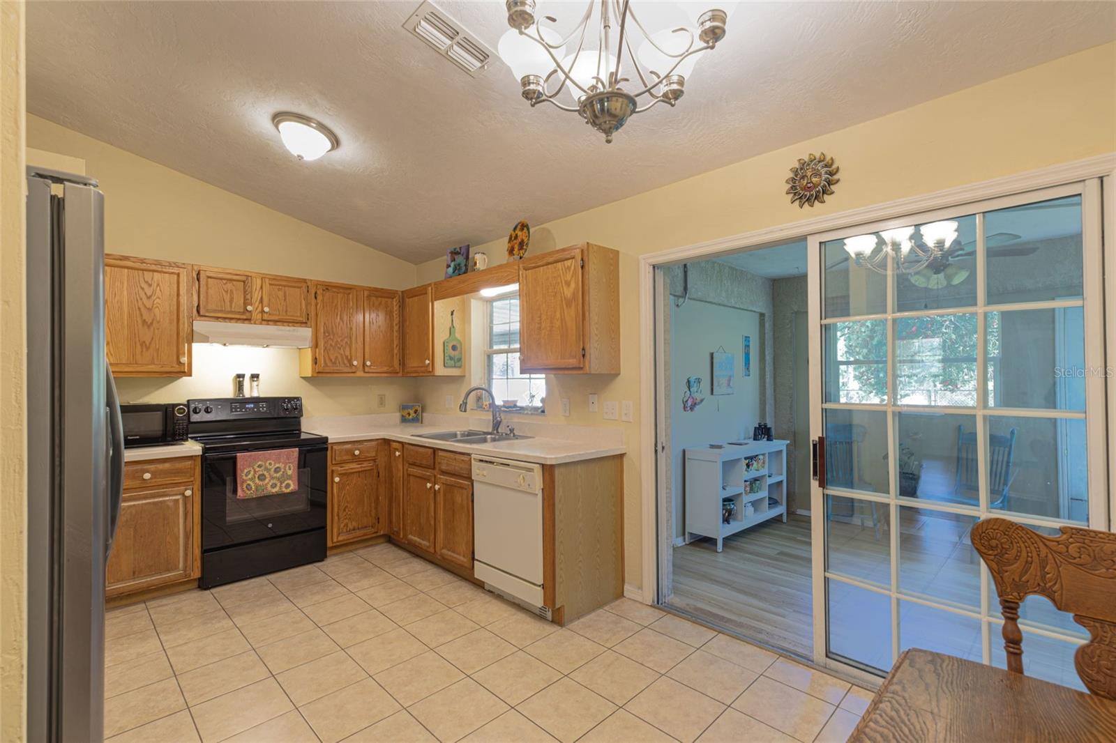 LEHIGH WOODS - Residential