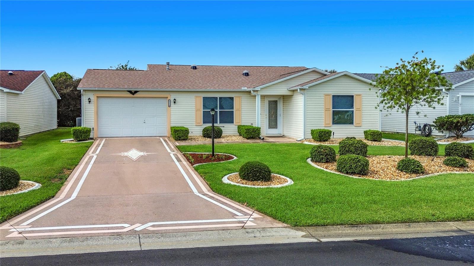 2718 BENAVIDES DRIVE