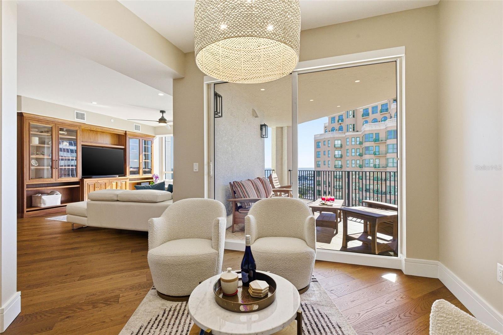 PARKSHORE PLAZA CONDO - Residential