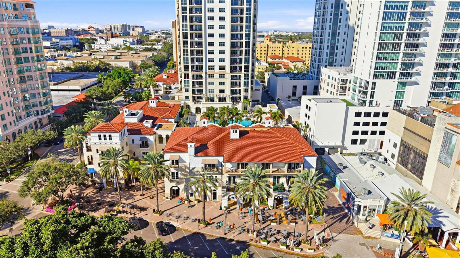 PARKSHORE PLAZA CONDO - Residential