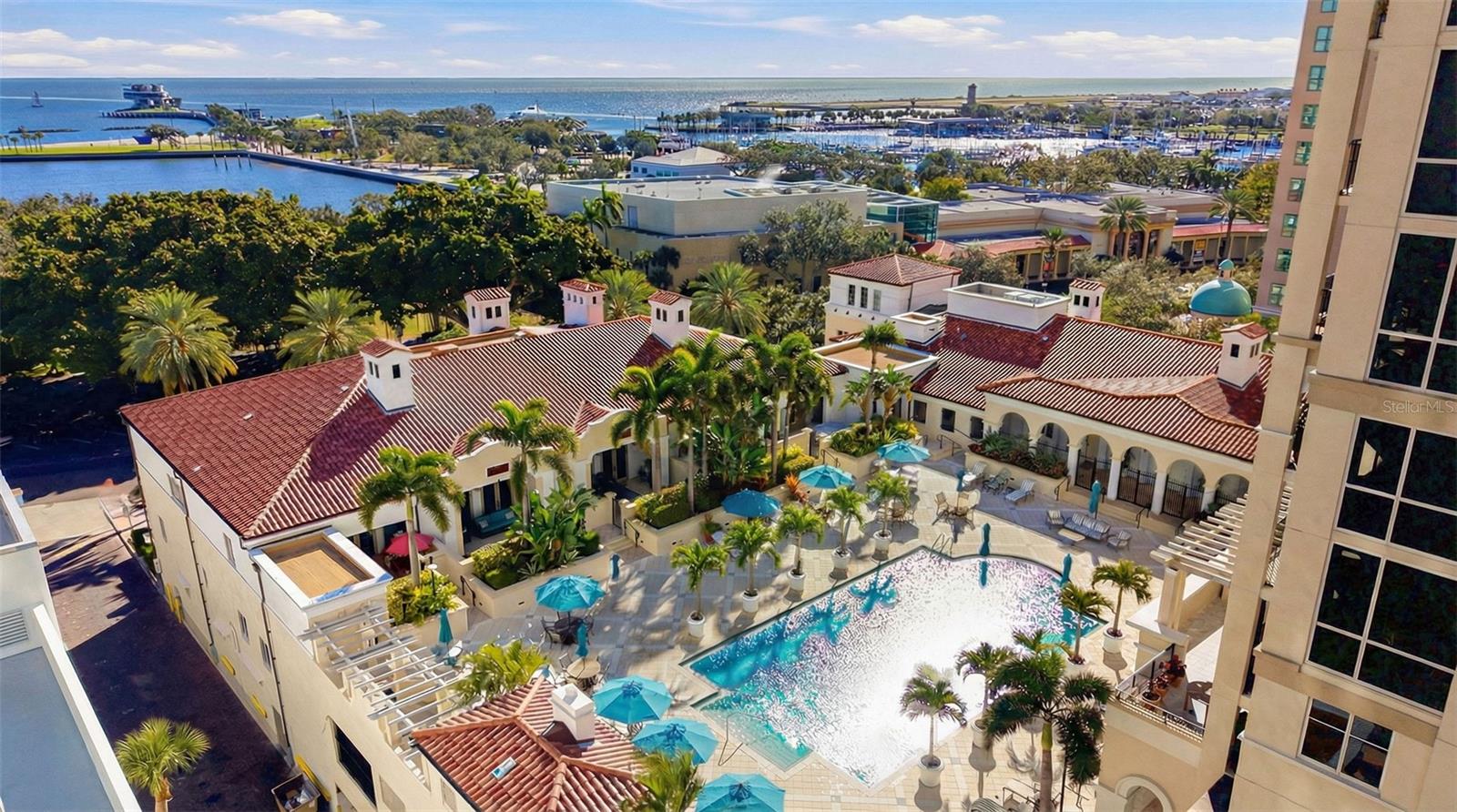 PARKSHORE PLAZA CONDO - Residential