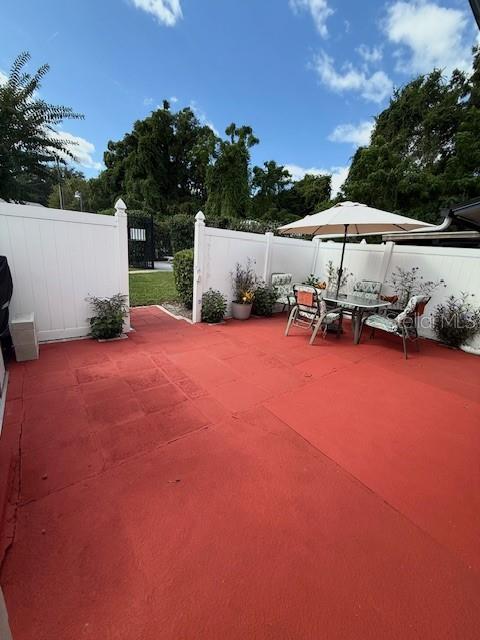 PARK LAKE VILLAS CONDO - Residential