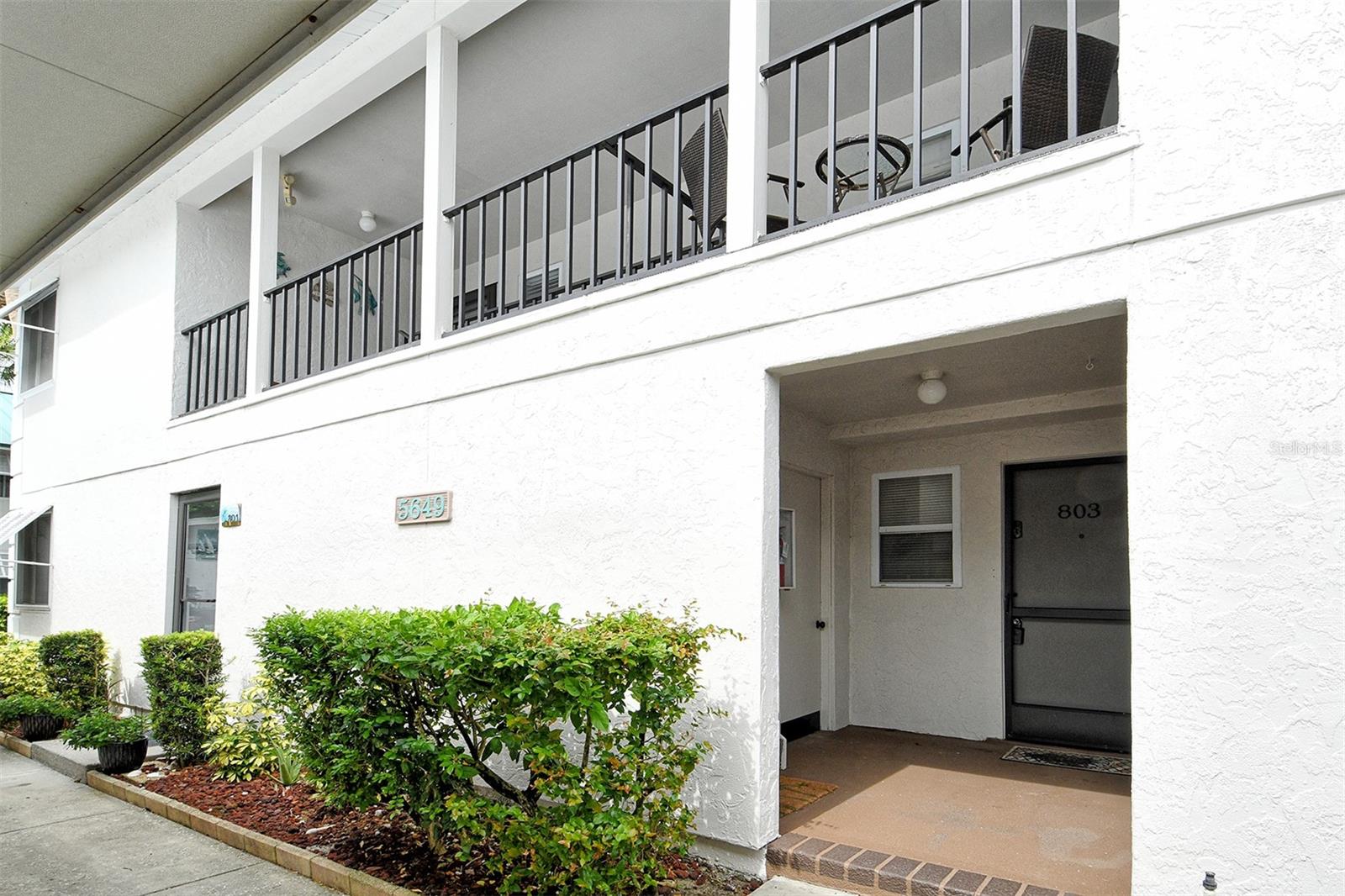 5649 MIDNIGHT PASS ROAD 804