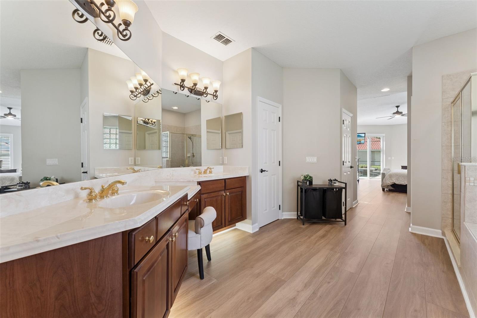 RESERVE AT BELMERE 48 23 - Residential