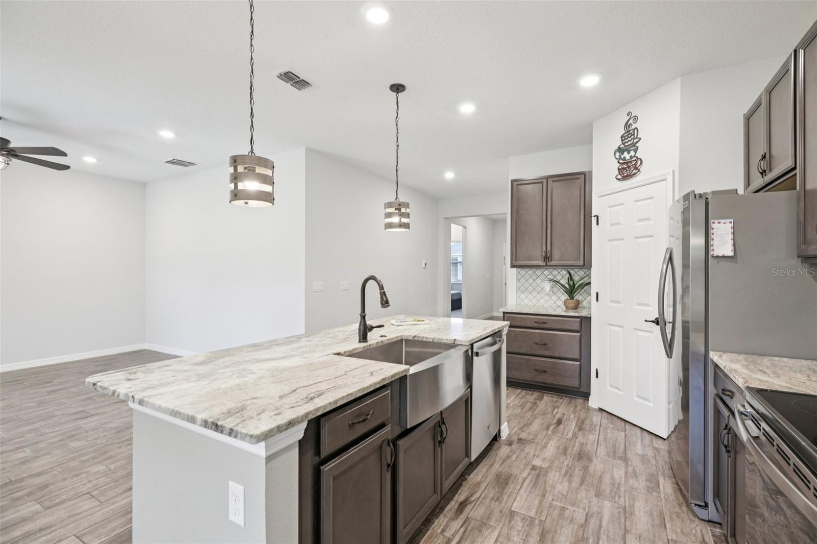 LAKE DENHAM ESTATES - Residential