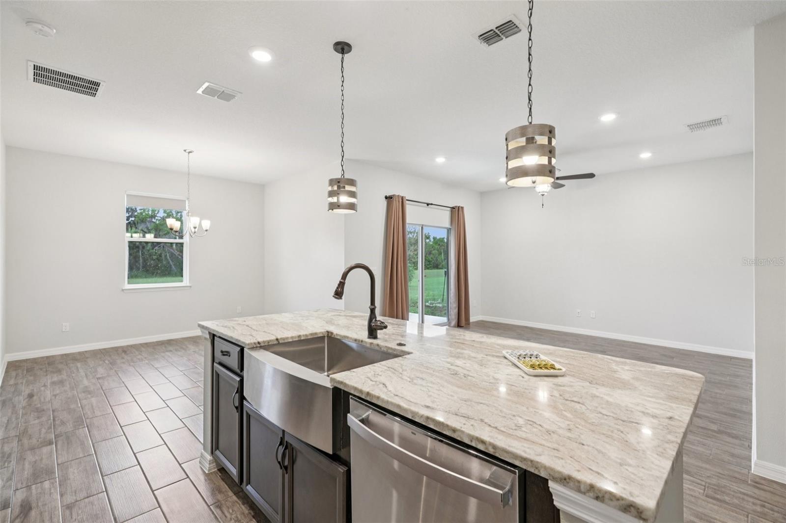 LAKE DENHAM ESTATES - Residential