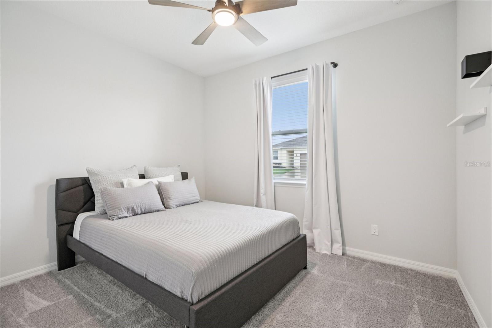 LAKE DENHAM ESTATES - Residential