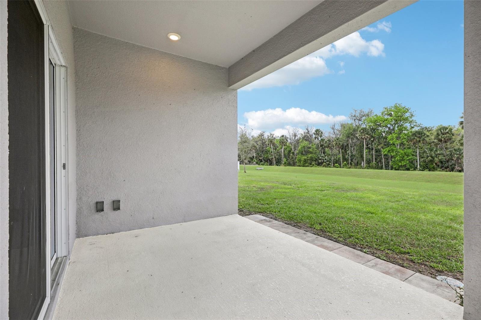 LAKE DENHAM ESTATES - Residential