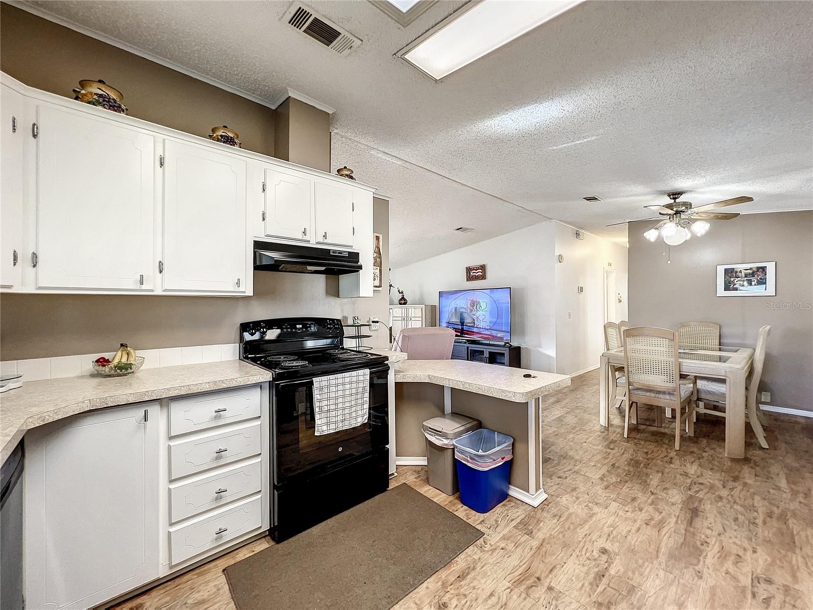 BROOKHAVEN VILLAGE FIRST ADD - Residential